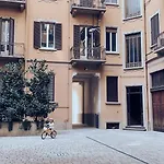 Lovely 2 Room Penthouse At Arco Della Pace